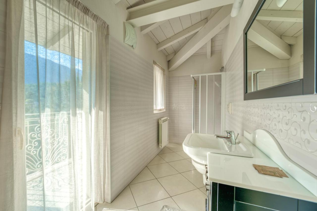 Villa Liberty Boario Terme Kültér fotó
